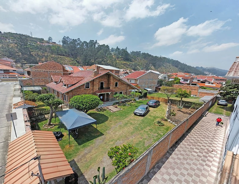 TERRENO EN VENTA – 1.000M2 (25 X 40) – SUPER RESIDENCIAL – IDEAL PARA EDIFICIO.