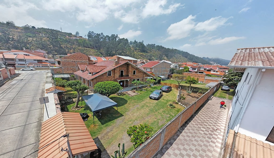 TERRENO EN VENTA – 1.000M2 (25 X 40) – SUPER RESIDENCIAL – IDEAL PARA EDIFICIO.