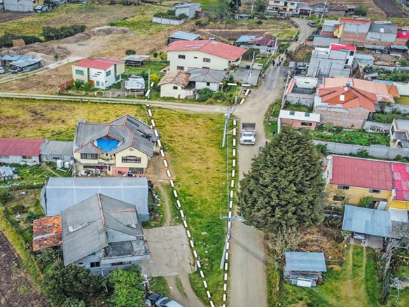 DOS TERRENOS EN UNO – 630m² – CON LICENCIA URBANÍSTICA – OPORTUNIDAD