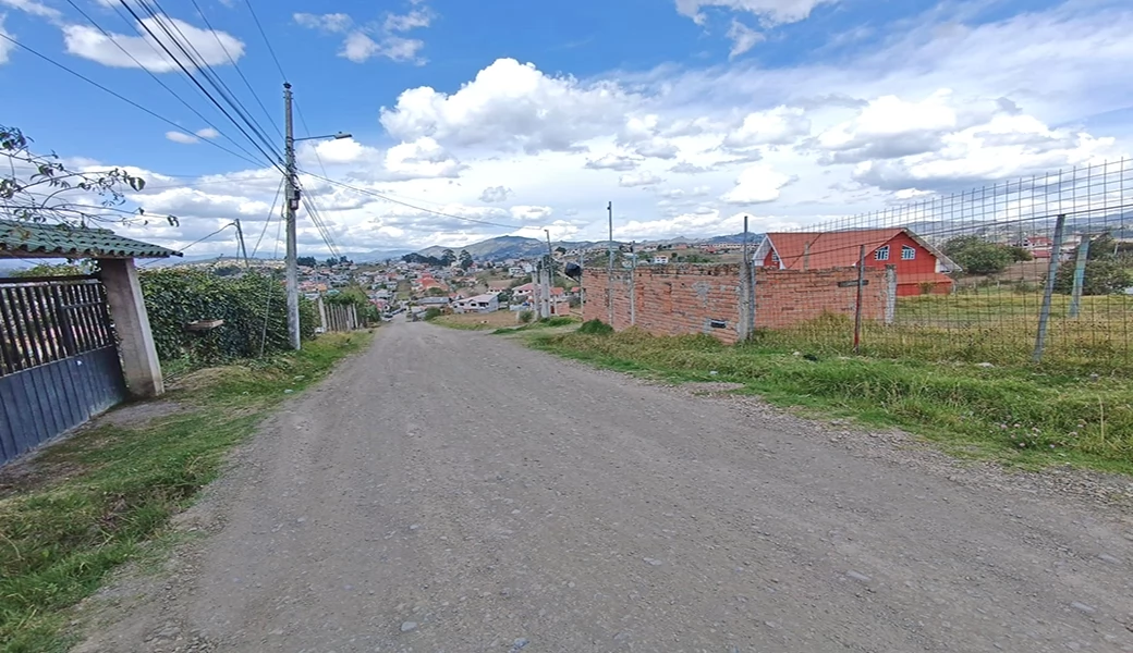 TERRENO EN VENTA – 625m2 ( 14 x 45 ), PLANITO, A 5 MINUTOS DEL COLEGIO GARAICOA.