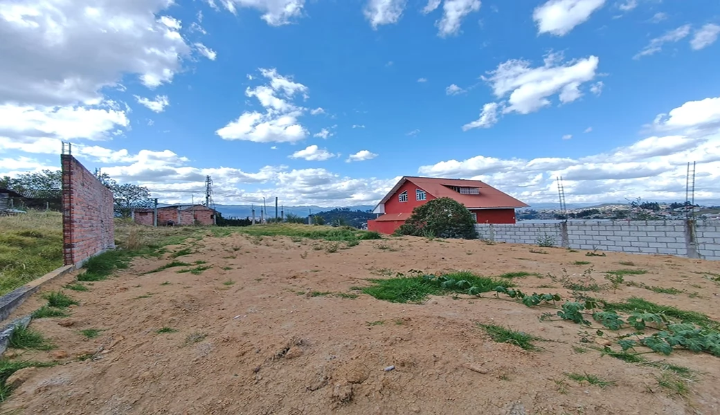 TERRENO EN VENTA – 625m2 ( 14 x 45 ), PLANITO, A 5 MINUTOS DEL COLEGIO GARAICOA.