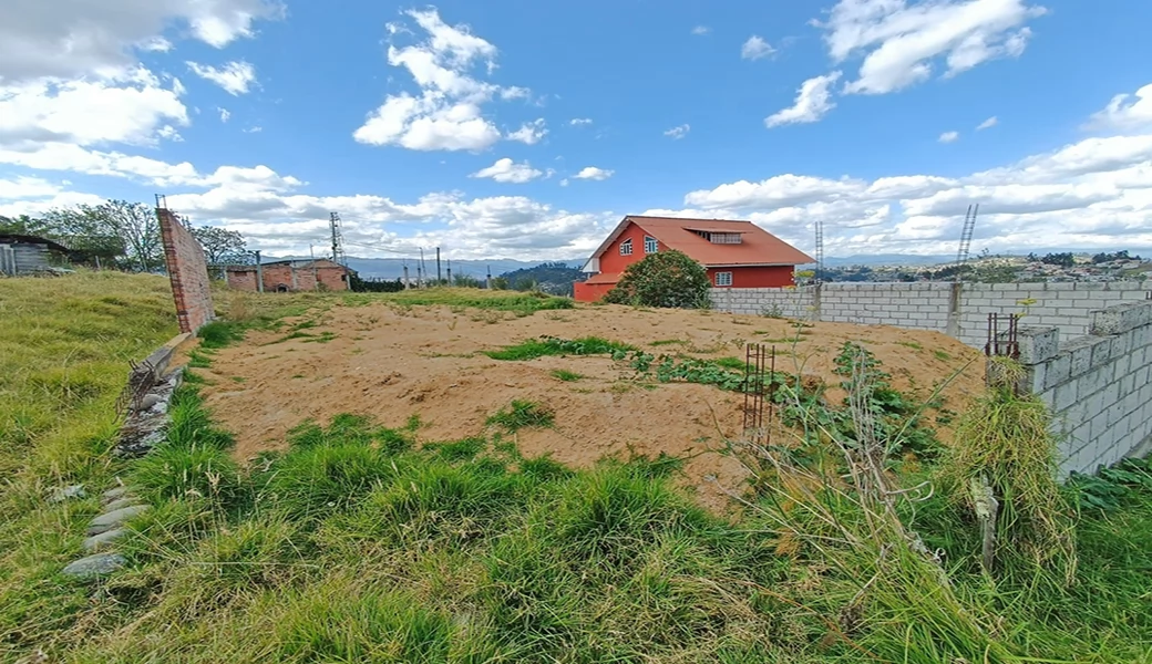 TERRENO EN VENTA – 625m2 ( 14 x 45 ), PLANITO, A 5 MINUTOS DEL COLEGIO GARAICOA.