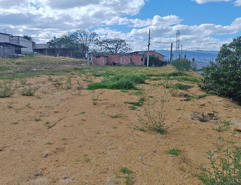 TERRENO EN VENTA – 625m2 ( 14 x 45 ), PLANITO, A 5 MINUTOS DEL COLEGIO GARAICOA.