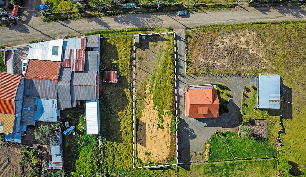 TERRENO EN VENTA – 625m2 ( 14 x 45 ), PLANITO, A 5 MINUTOS DEL COLEGIO GARAICOA.