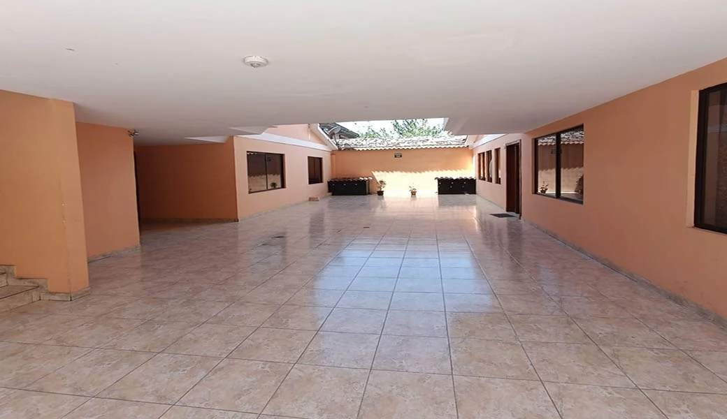 DEPARTAMENTO EN VENTA – LINDO, GRANDE Y COMODO – 3 DORM – PATIO – SUPER BIEN UBICADO