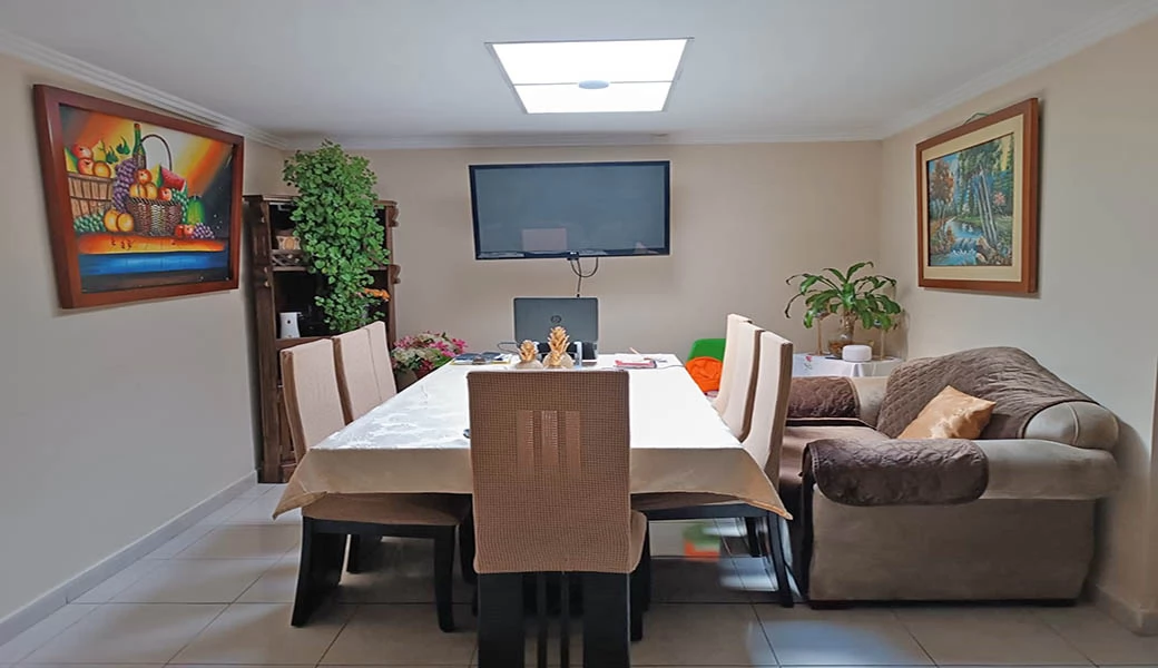 DEPARTAMENTO EN VENTA – LINDO, GRANDE Y COMODO – 3 DORM – PATIO – SUPER BIEN UBICADO