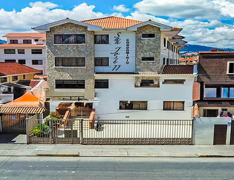 DEPARTAMENTO EN VENTA – LINDO, GRANDE Y COMODO – 3 DORM – PATIO – SUPER BIEN UBICADO