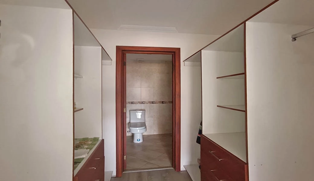 DEPARTAMENTO EN VENTA – GRANDE Y ELEGANTE – SUPER BIEN UBICADO.