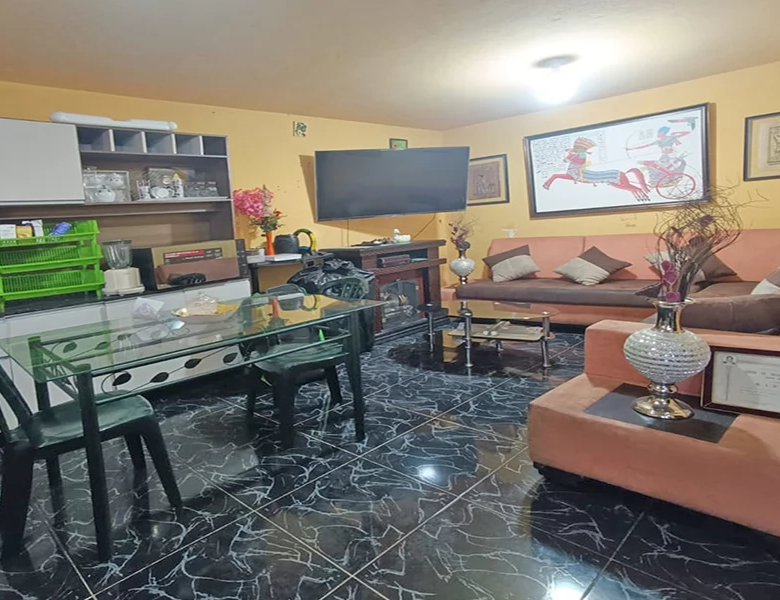 CASA EN VENTA – 400m2 T (15×27), IDEAL PARA CONSTRUCTORAS, CENTROS MEDICOS.