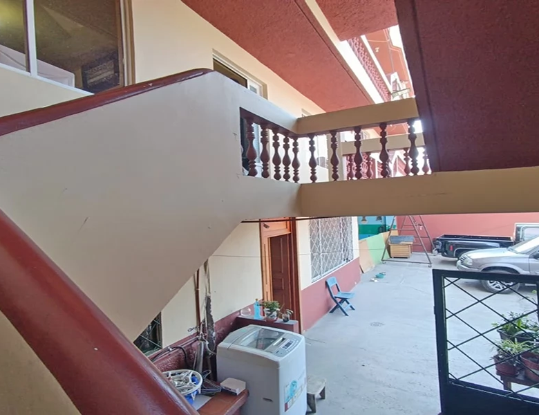 CASA EN VENTA – 400m2 T (15×27), IDEAL PARA CONSTRUCTORAS, CENTROS MEDICOS.