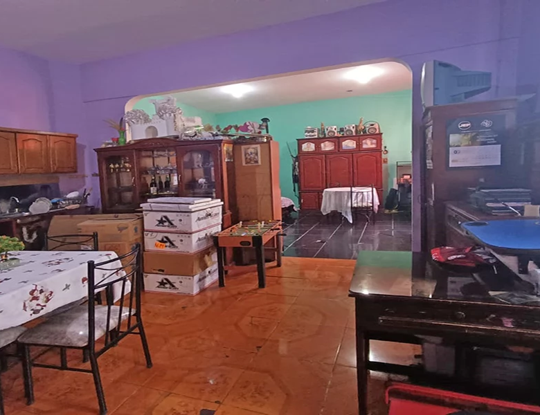 CASA EN VENTA – 400m2 T (15×27), IDEAL PARA CONSTRUCTORAS, CENTROS MEDICOS.