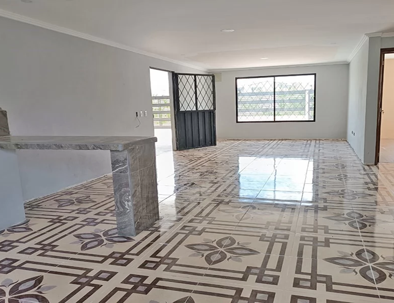 CASA EN VENTA, – 4 DEPARTAMENTOS – $45.000CU – OPORTUNIDAD.