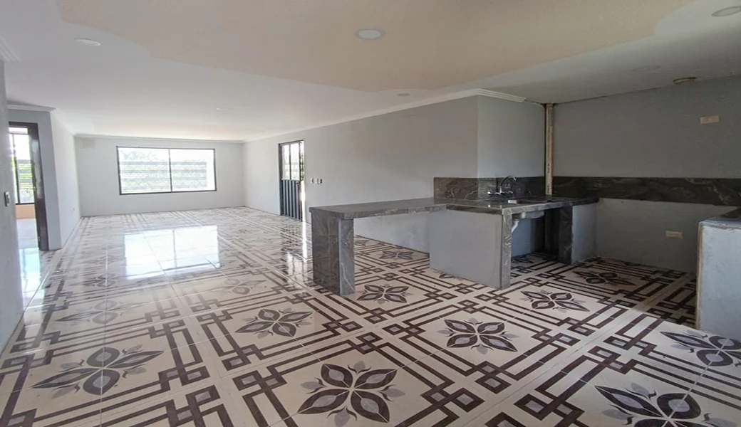 CASA EN VENTA, – 4 DEPARTAMENTOS – $45.000CU – OPORTUNIDAD.