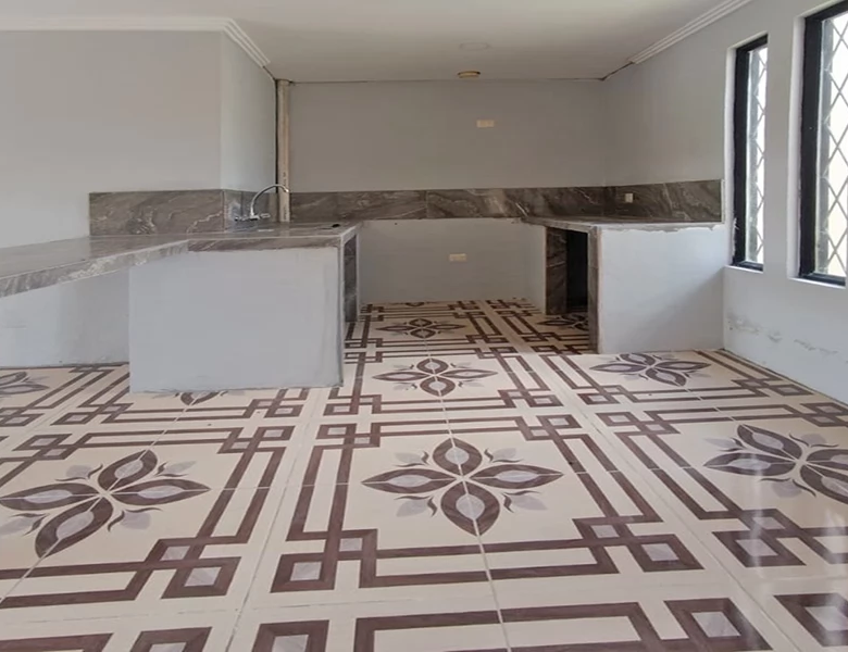 CASA EN VENTA, – 4 DEPARTAMENTOS – $45.000CU – OPORTUNIDAD.