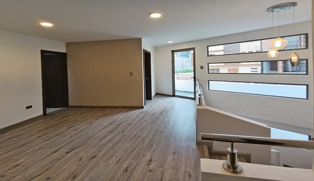 834-13169_13 DE OPORTUNIDAD – HERMOSA VILLA EN VENTA – RESIDENCIAL – DE PRIMERA