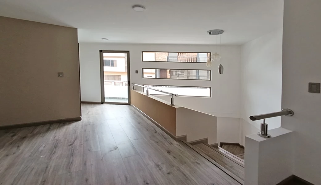 834-13170_14 DE OPORTUNIDAD – HERMOSA VILLA EN VENTA – RESIDENCIAL – DE PRIMERA