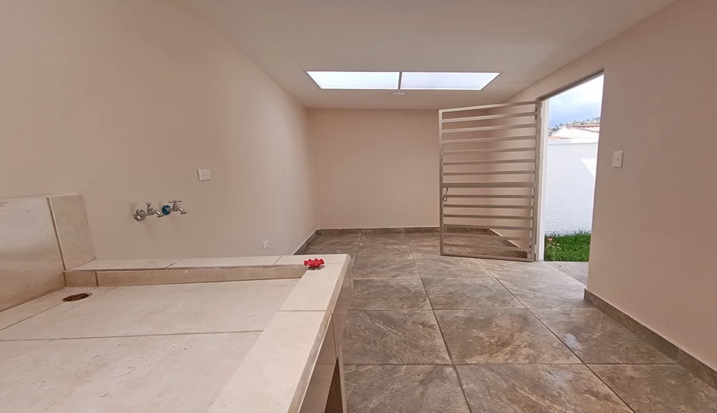 834-13175_9 DE OPORTUNIDAD – HERMOSA VILLA EN VENTA – RESIDENCIAL – DE PRIMERA