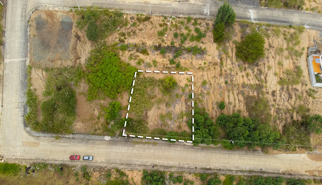 TERRENO EN VENTA – URB. DE PRIMERA – 480M2 (19 X 25 ) – OPORTUNIDAD.