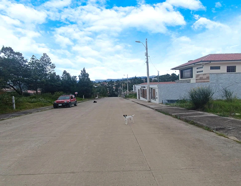 TERRENO EN VENTA – URB. DE PRIMERA – 480M2 (19 X 25 ) – OPORTUNIDAD.