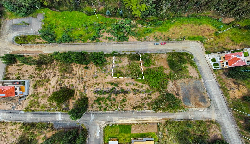 TERRENO EN VENTA – URB. DE PRIMERA – 480M2 (19 X 25 ) – OPORTUNIDAD.