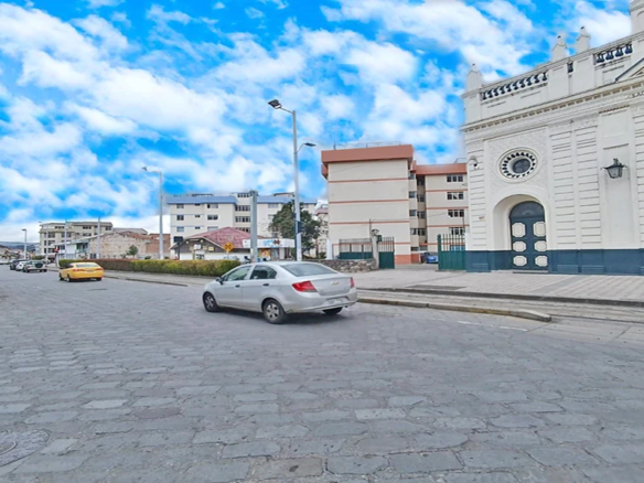 DEPARTAMENTO EN VENTA – EN PLENO CENTRO – 90M2