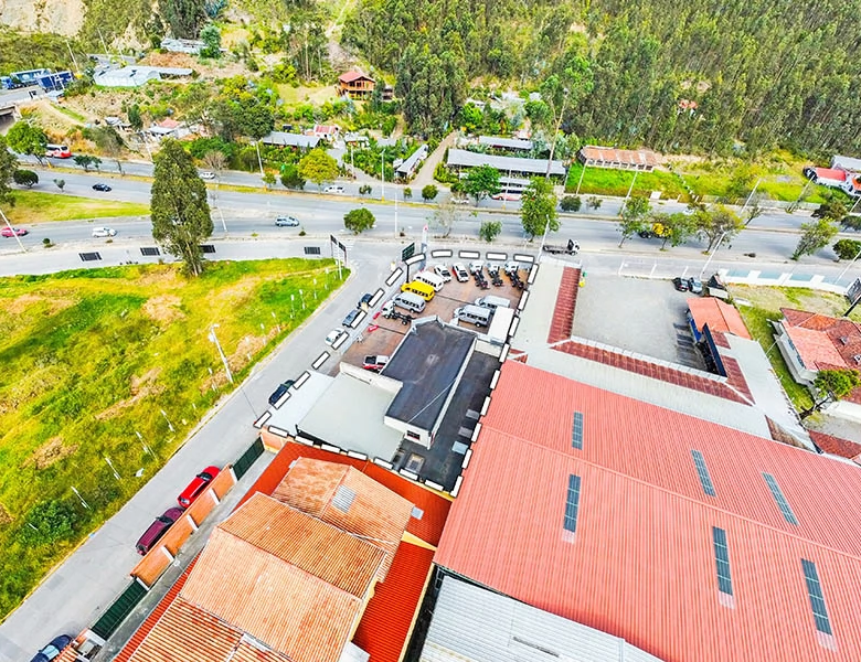 LOCAL EN VENTA – SUPER COMERCIAL – T=1.200M2, C=400M2