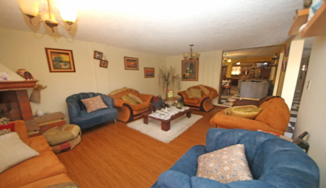 809-12976_IMG_4829 EN VENTA – x $75.000 y $40.000 – DOS DEPARTAMENTOS.