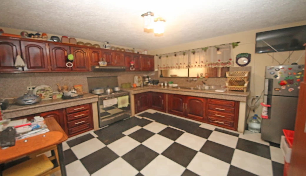 809-12978_IMG_4838 EN VENTA – x $75.000 y $40.000 – DOS DEPARTAMENTOS.
