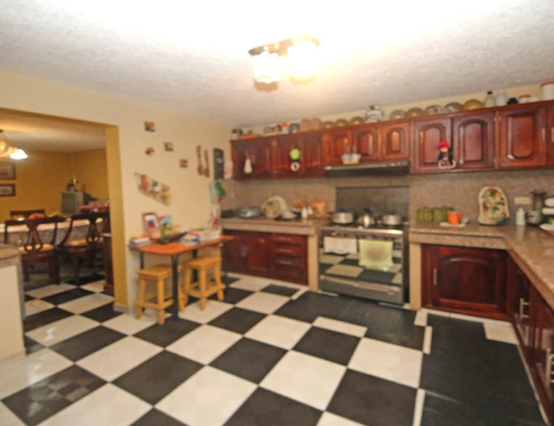 EN VENTA – x $75.000 y $40.000 – DOS DEPARTAMENTOS.
