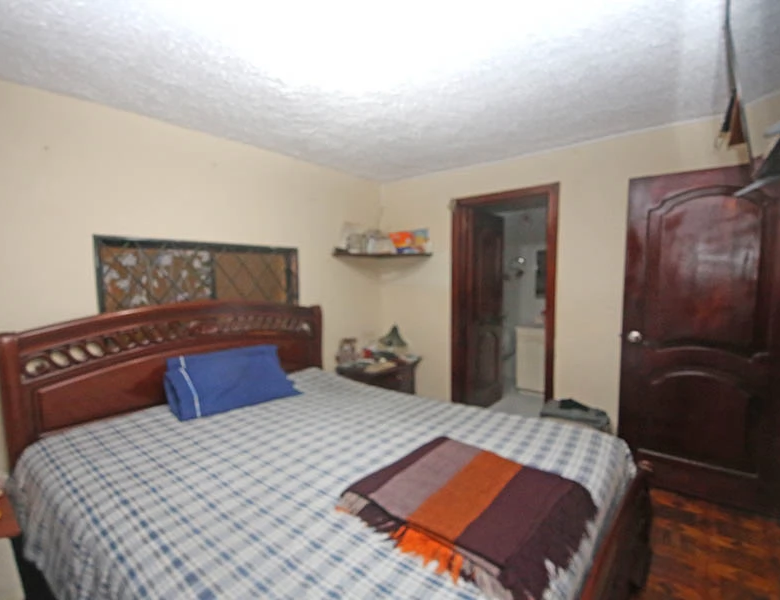 EN VENTA – x $75.000 y $40.000 – DOS DEPARTAMENTOS.