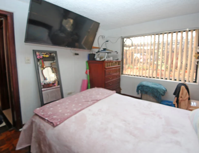 EN VENTA – x $75.000 y $40.000 – DOS DEPARTAMENTOS.