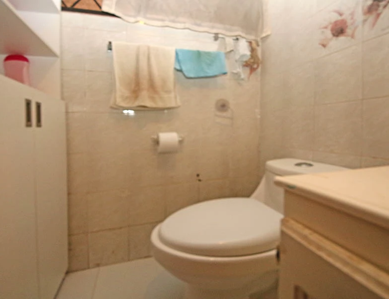 EN VENTA – x $75.000 y $40.000 – DOS DEPARTAMENTOS.