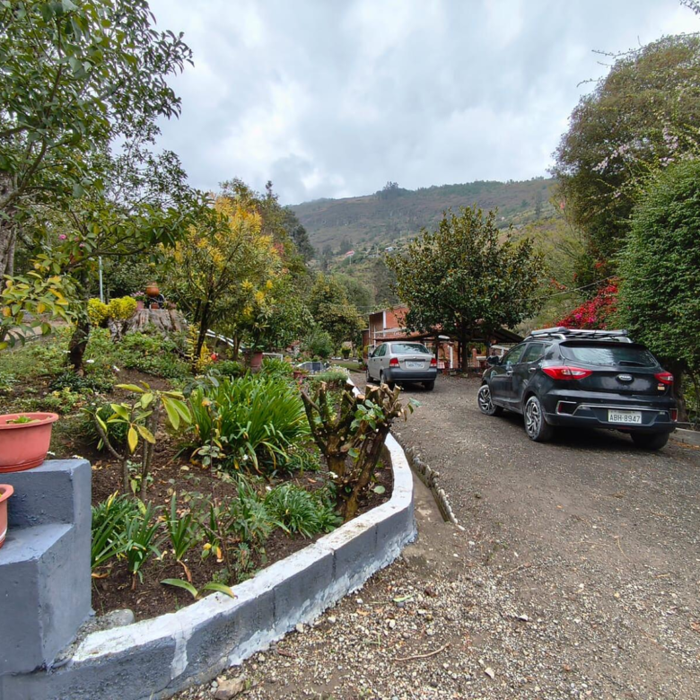 Hermosa Propiedad Familiar en Paute – Terreno de 8.600 m²
