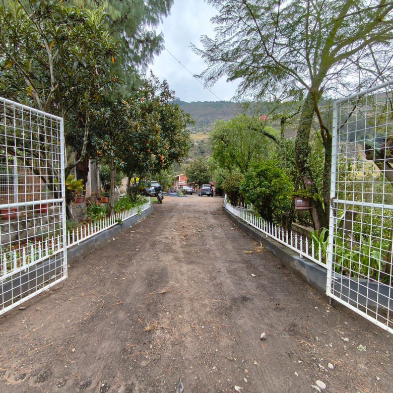 Hermosa Propiedad Familiar en Paute – Terreno de 8.600 m²